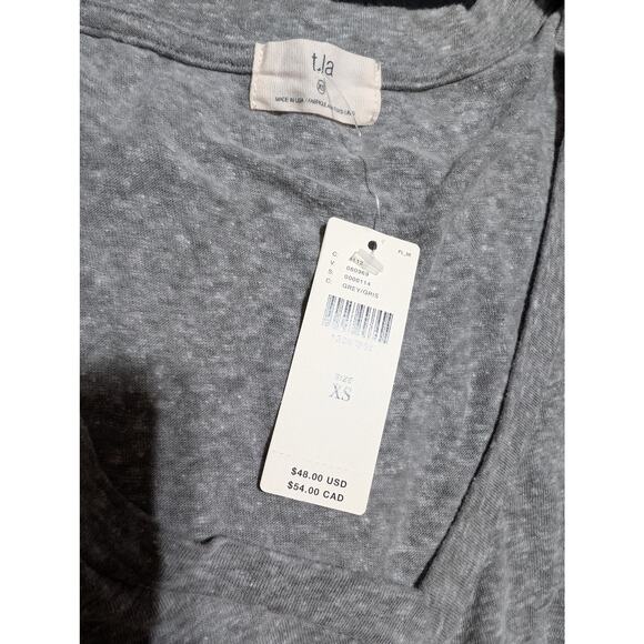 NWT Anthropologie t.la Tiered Tank Top Women's XS Gray Vacation Beachy Coastal - Picture 6 of 6